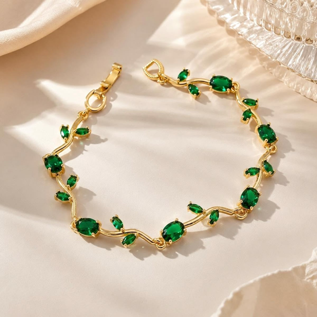 Tulip Bracelet for Women in Pakistan | Elegant Floral Jewelry