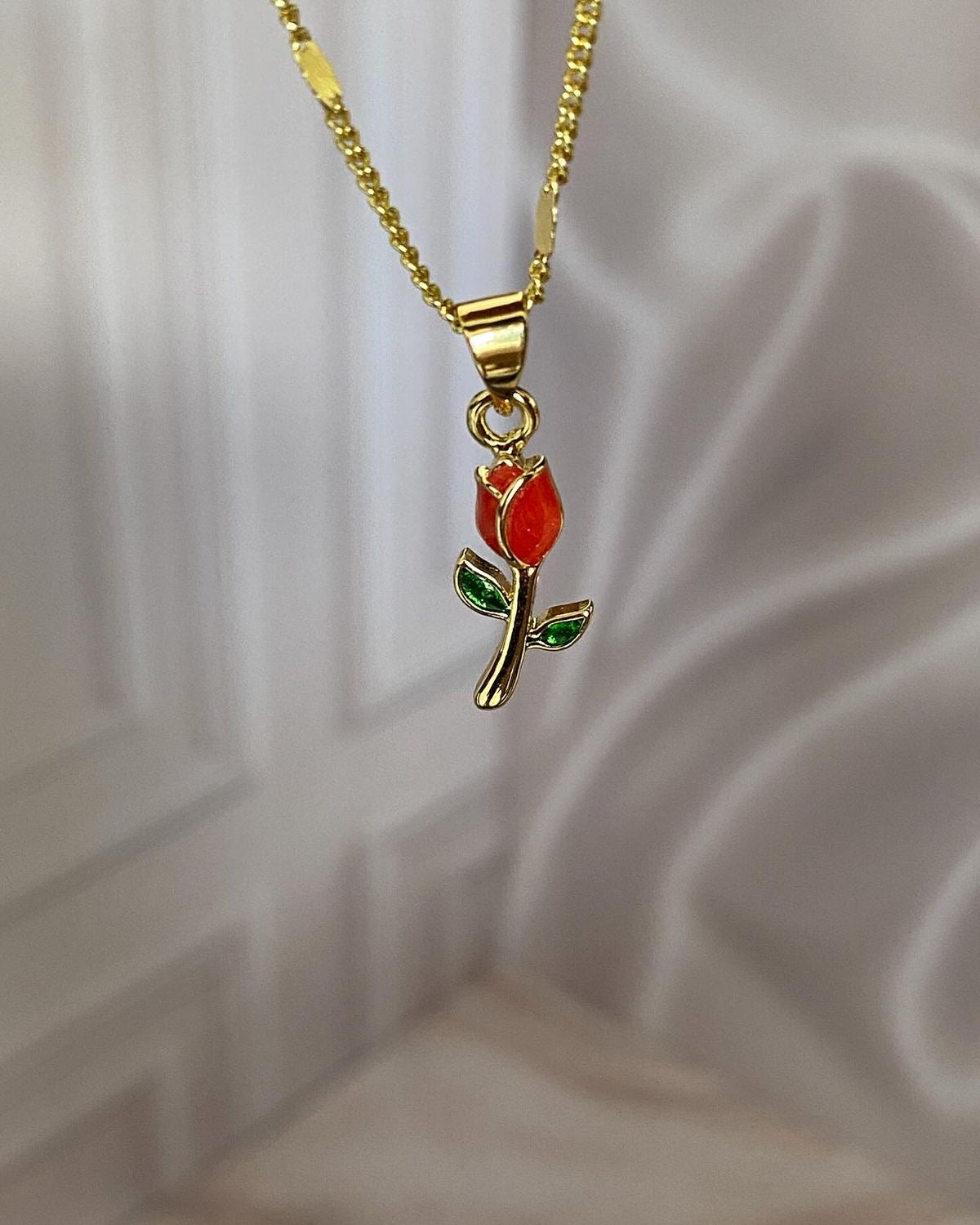 Eternal Rose Pendant Necklace